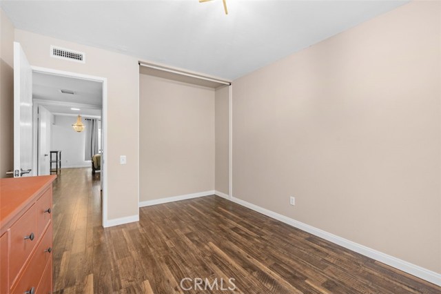 MLS #OC25241046 image #29