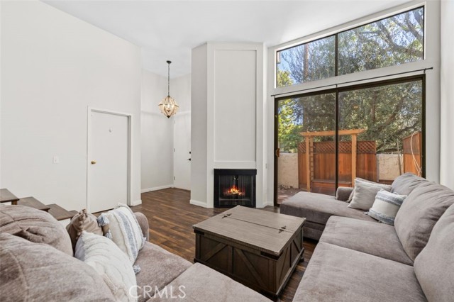 MLS #OC25241046 image #8