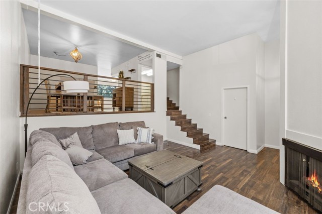 MLS #OC25241046 image #9