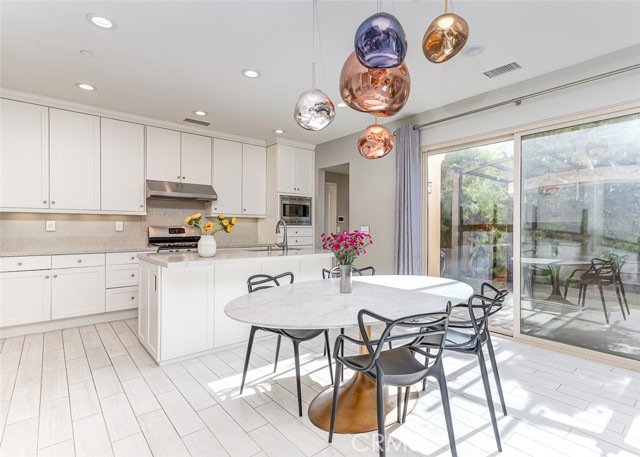 MLS #OC25241056 image #6