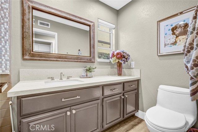 MLS #OC25241187 image #20