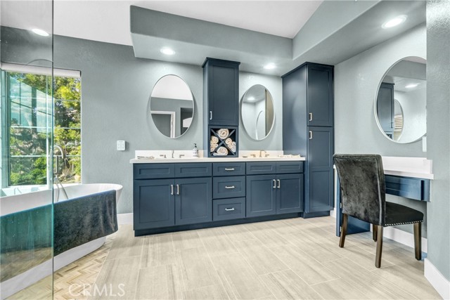 MLS #OC25241187 image #25