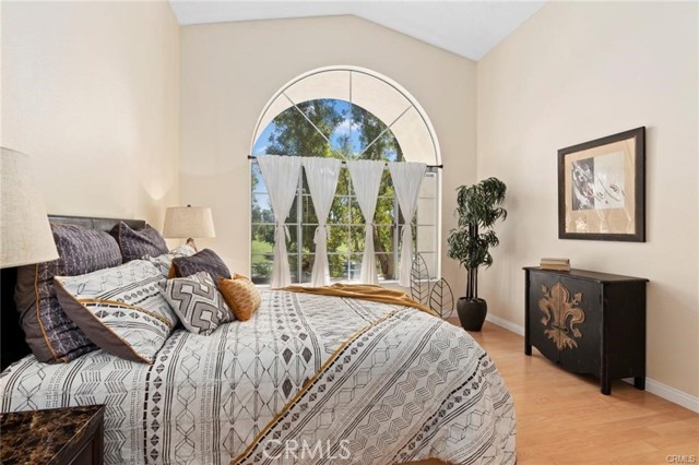 MLS #OC25241238 image #11
