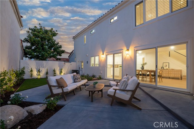 MLS #OC25241281 image #1