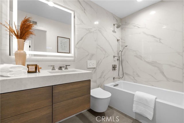 MLS #OC25241281 image #11