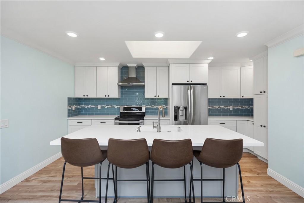 MLS #OC25241293 image #11