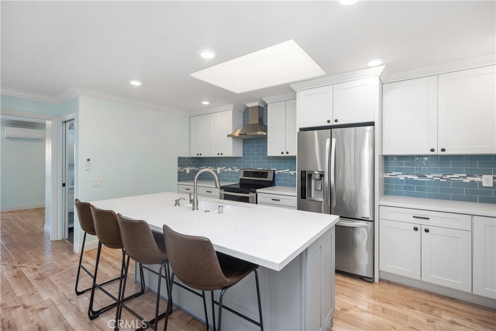 MLS #OC25241293 image #12