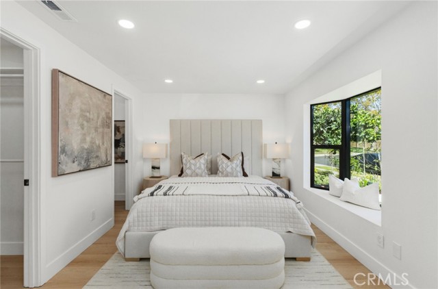 MLS #OC25241301 image #10