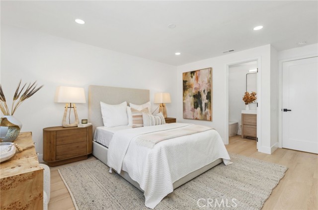 MLS #OC25241301 image #13