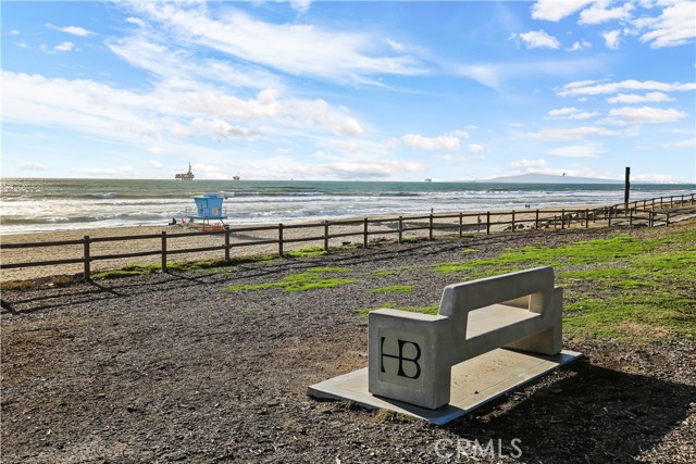 MLS #OC25241301 image #32