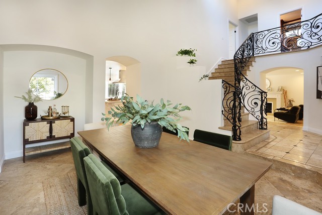 MLS #OC25241406 image #23