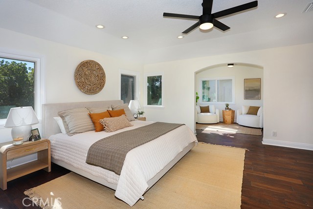 MLS #OC25241406 image #45