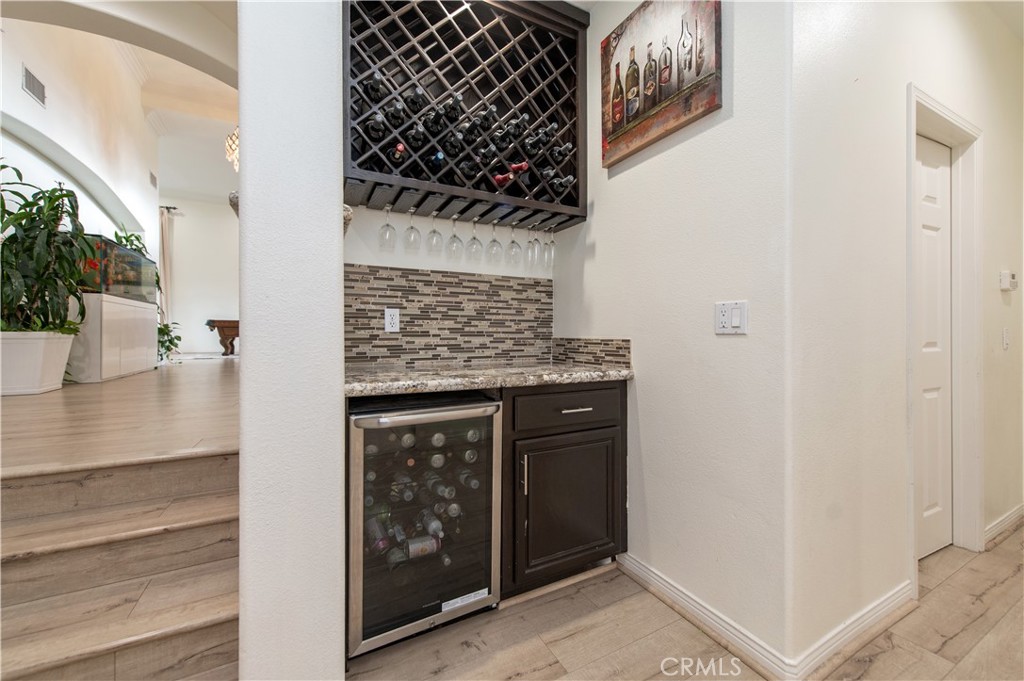 MLS #OC25241497 image #22