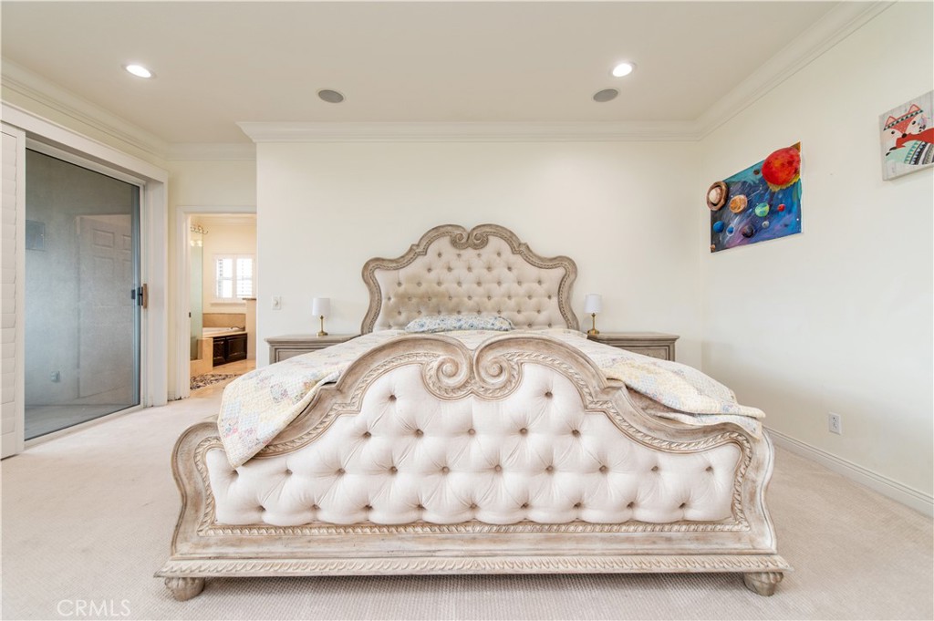 MLS #OC25241497 image #32