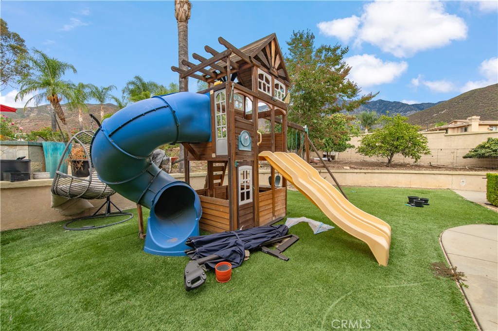 MLS #OC25241497 image #43