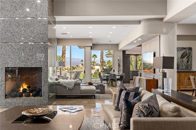 MLS #OC25241516 image #10