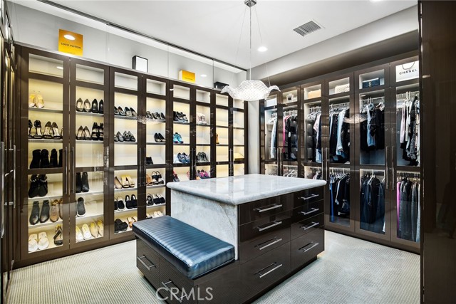 MLS #OC25241516 image #37