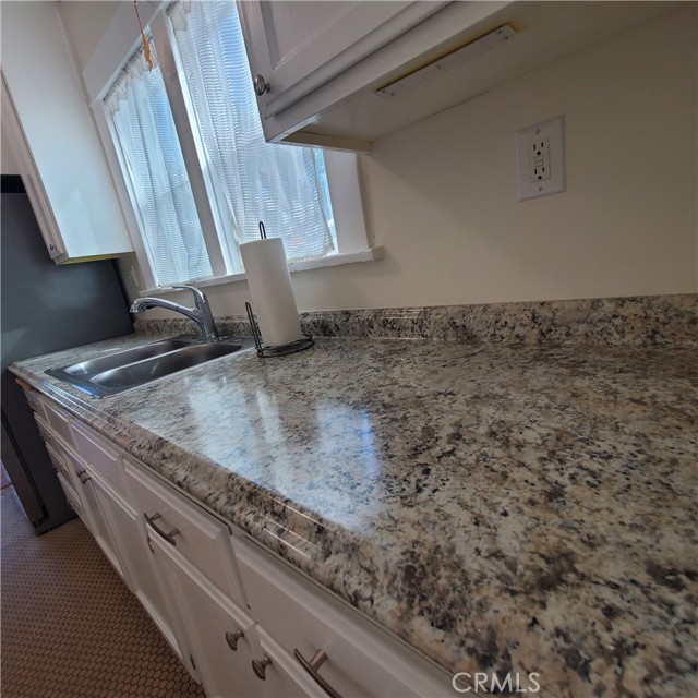 MLS #OC25241517 image #12