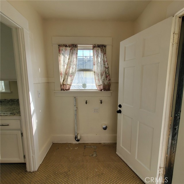 MLS #OC25241517 image #15