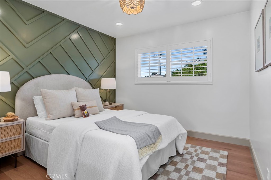 MLS #OC25241526 image #26