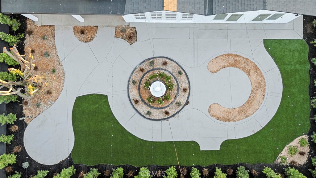 MLS #OC25241526 image #35