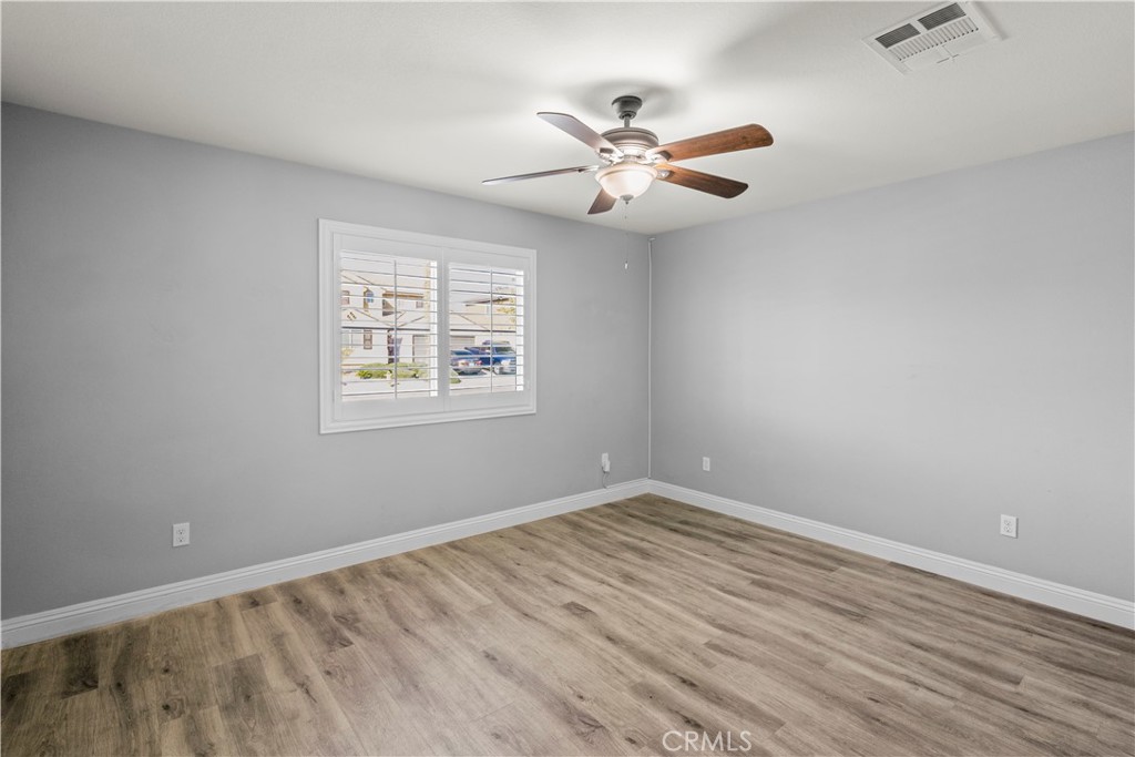 MLS #OC25241556 image #37