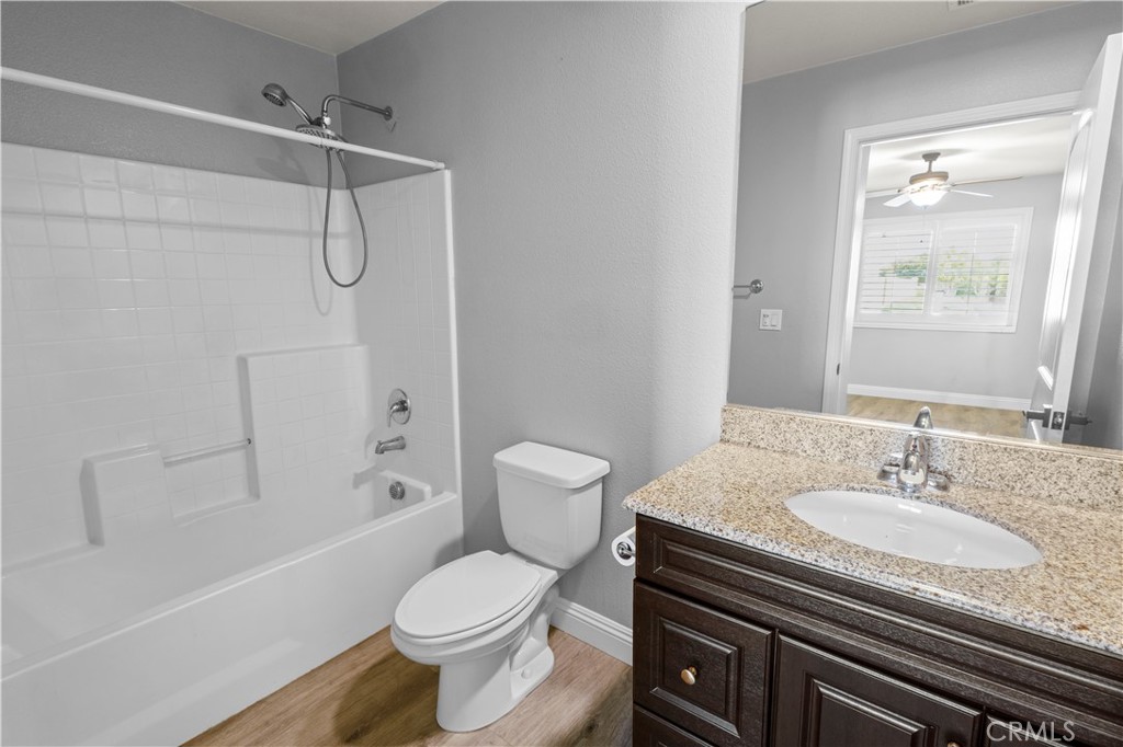 MLS #OC25241556 image #40