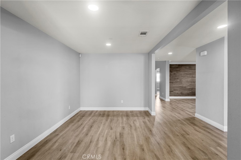 MLS #OC25241556 image #43