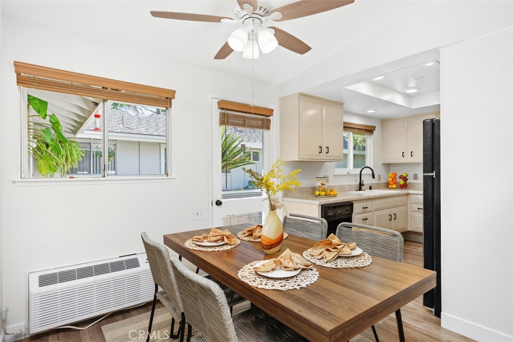 MLS #OC25241611 image #10