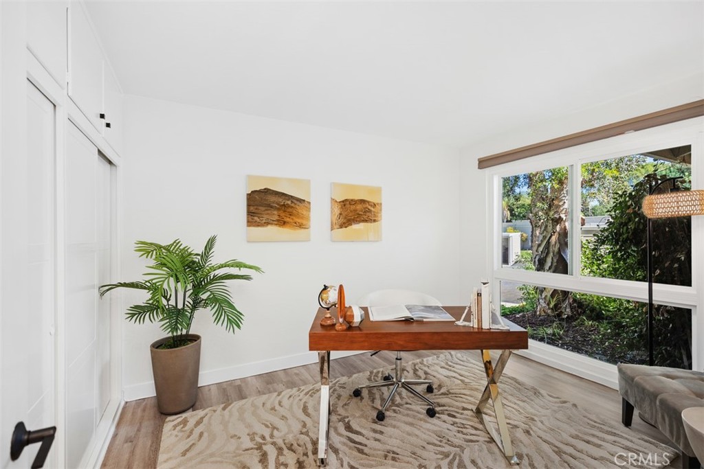 MLS #OC25241611 image #15