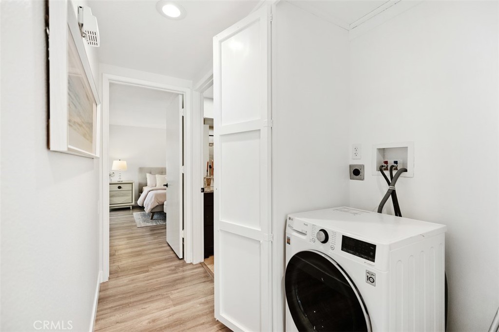 MLS #OC25241611 image #23