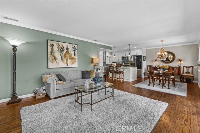 MLS #OC25241653 image #16