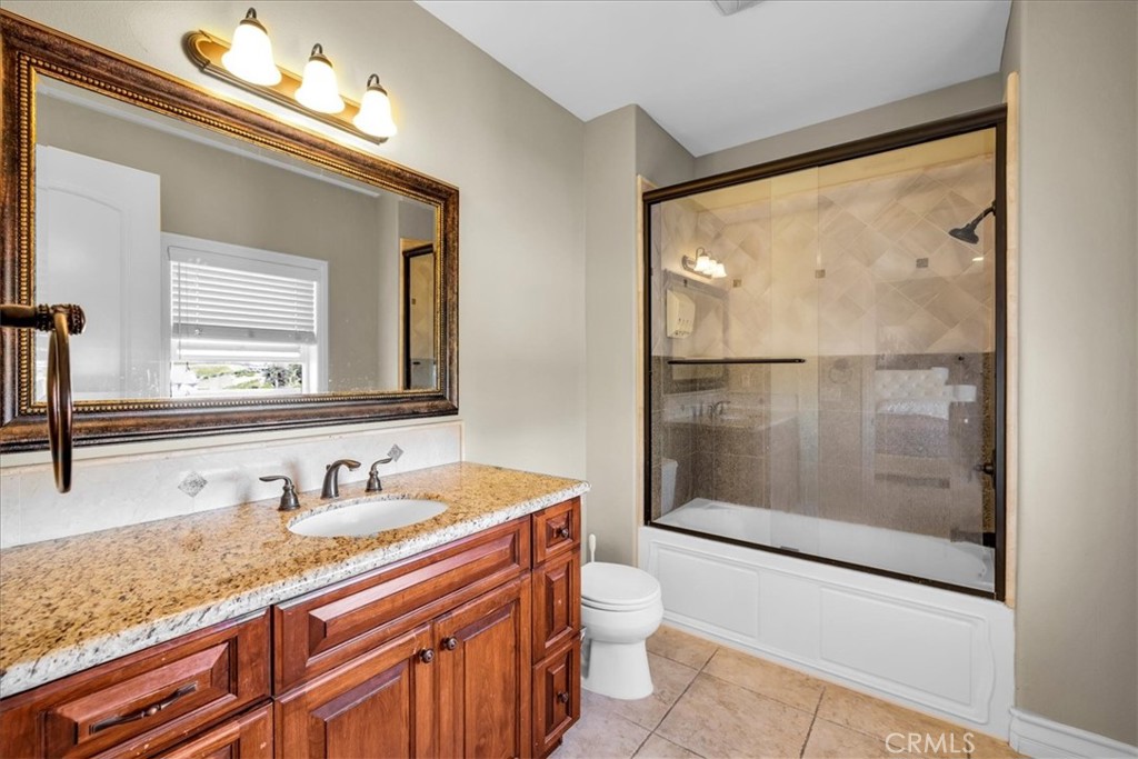 MLS #OC25241657 image #37