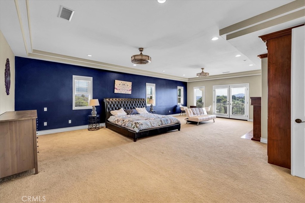 MLS #OC25241657 image #47