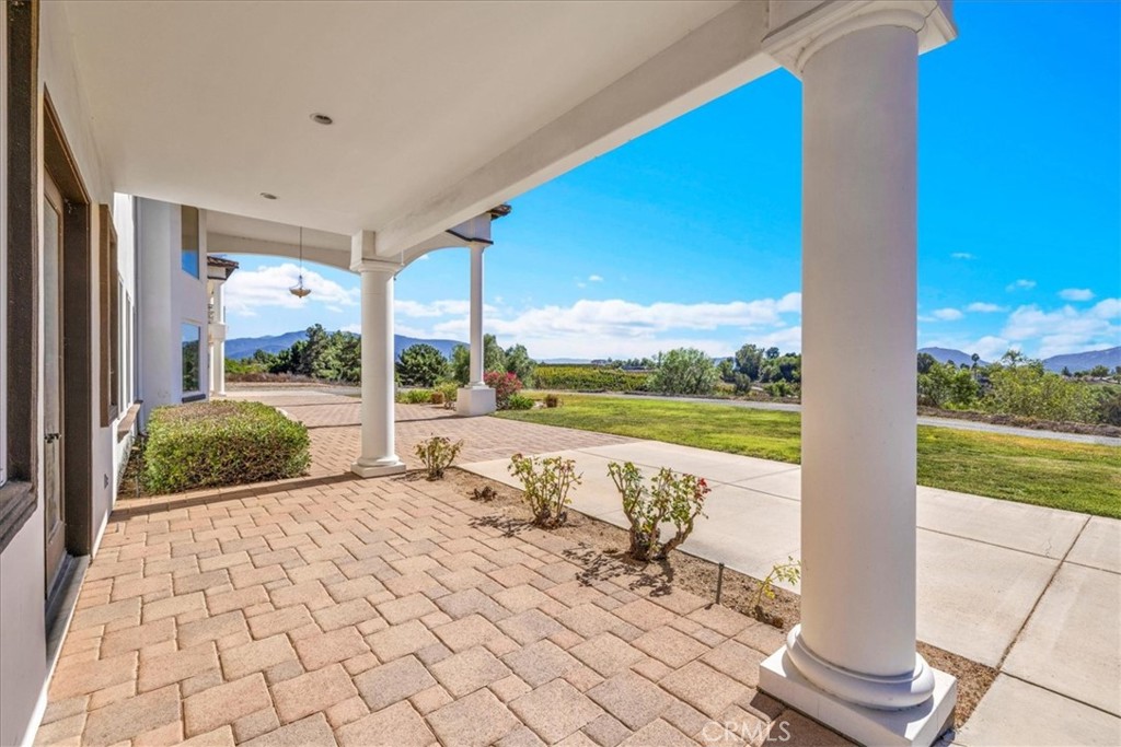 MLS #OC25241657 image #5