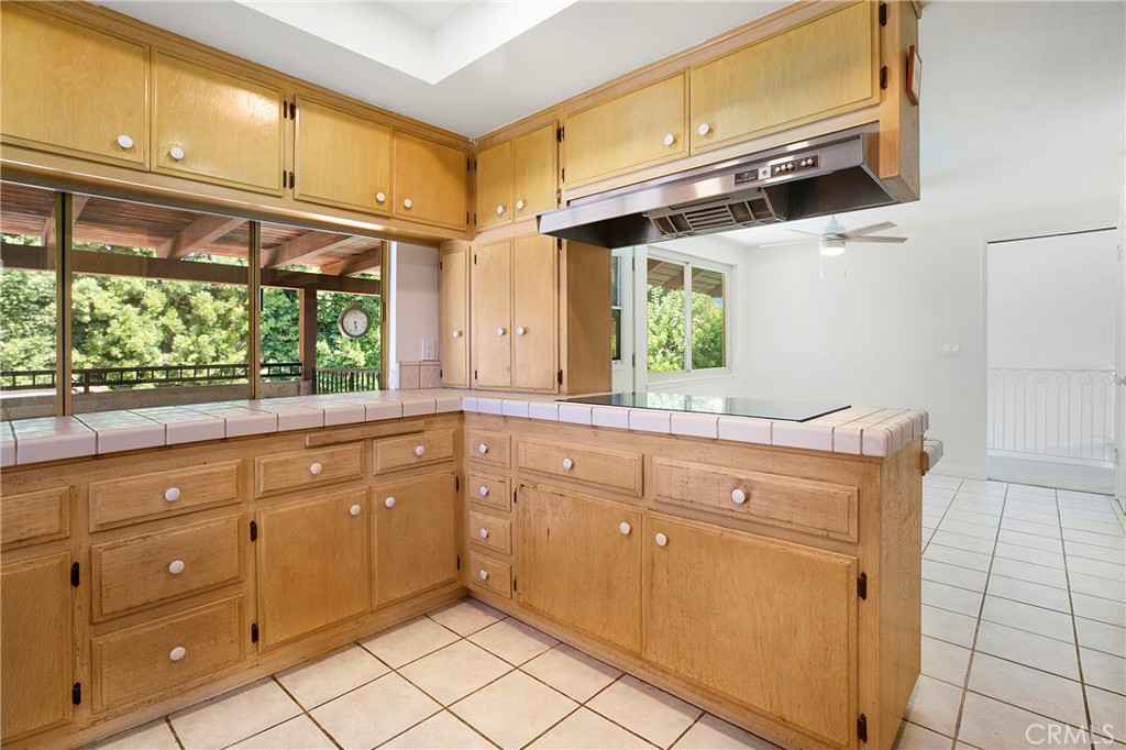 MLS #OC25241749 image #12