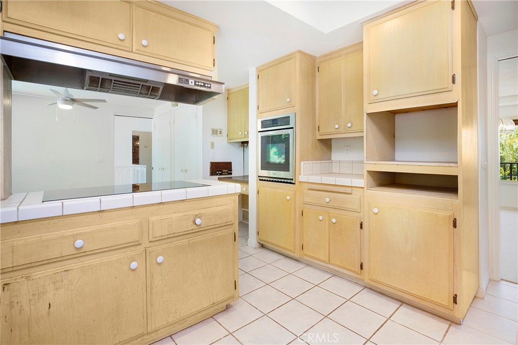 MLS #OC25241749 image #13