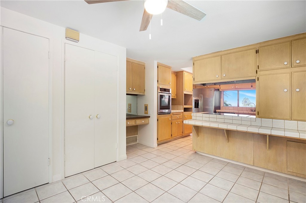 MLS #OC25241749 image #14