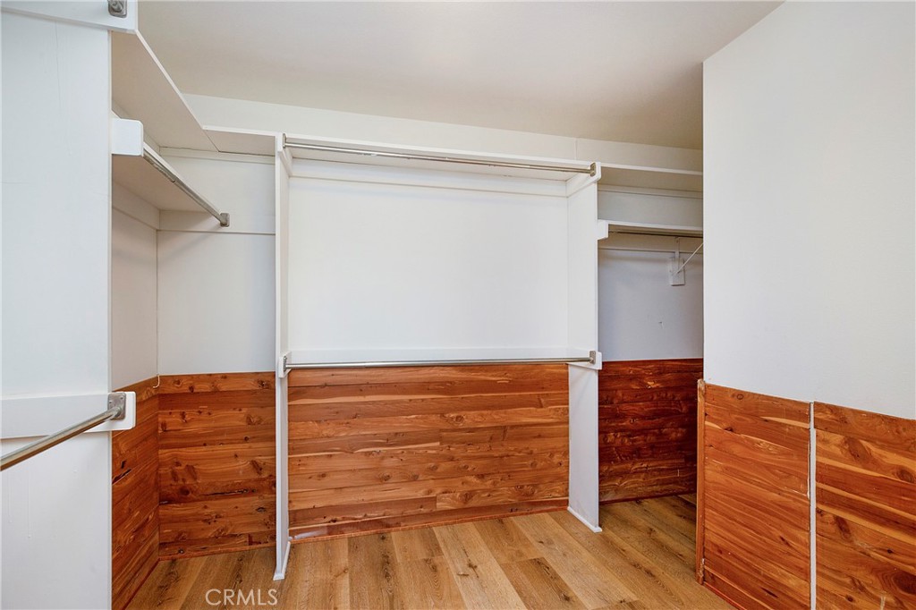 MLS #OC25241749 image #23