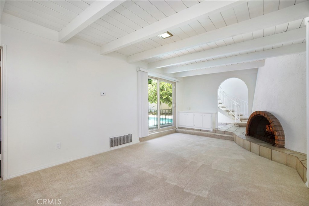 MLS #OC25241749 image #29