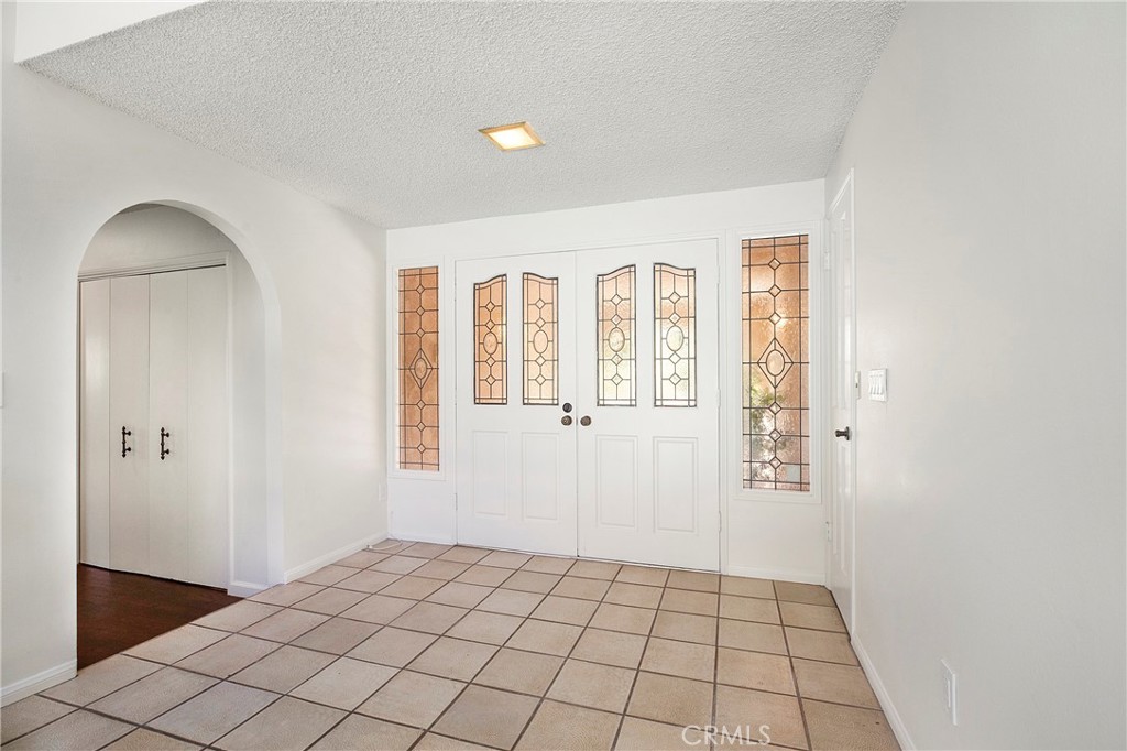 MLS #OC25241749 image #33