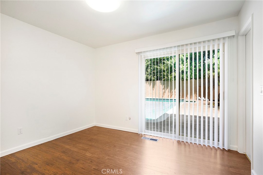 MLS #OC25241749 image #34