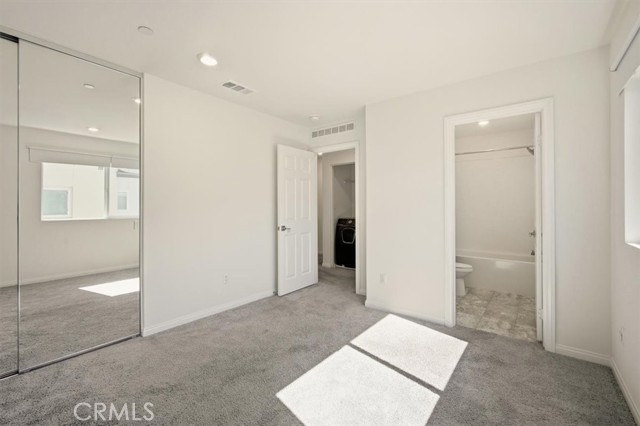 MLS #OC25241770 image #30