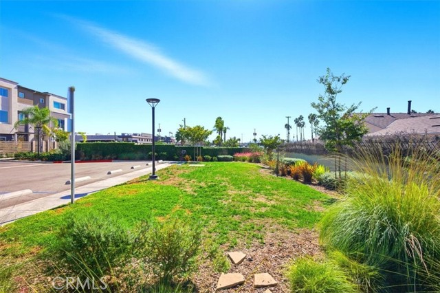 MLS #OC25241770 image #36