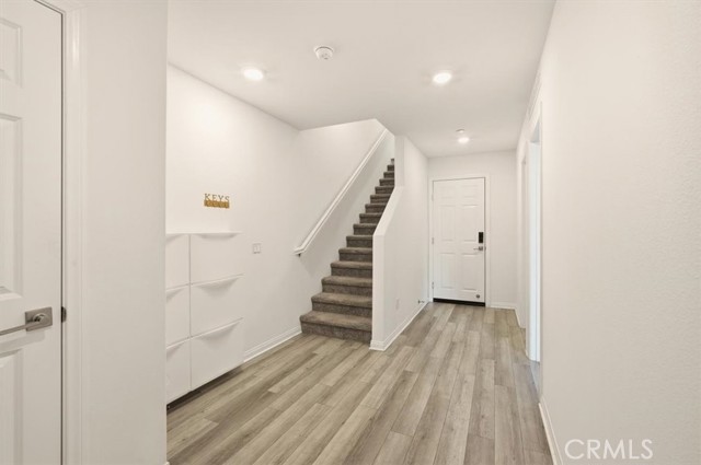 MLS #OC25241770 image #4