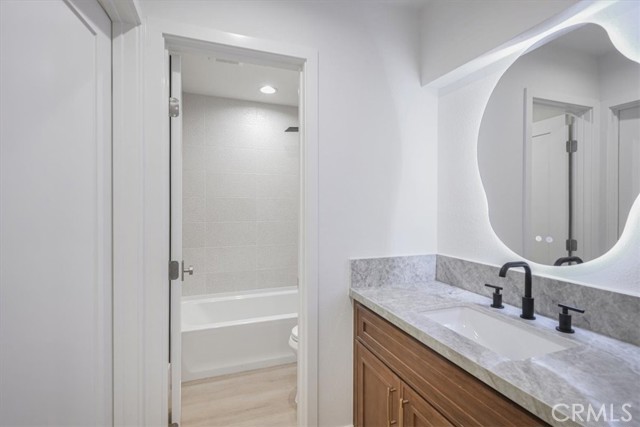 MLS #OC25241845 image #8