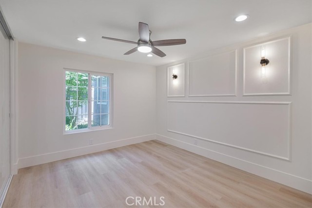 MLS #OC25241845 image #9