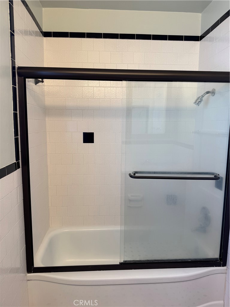 MLS #OC25241847 image #13