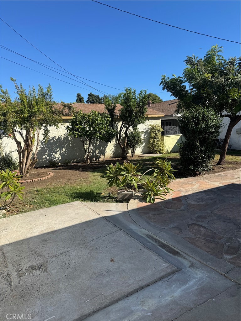 MLS #OC25241847 image #16