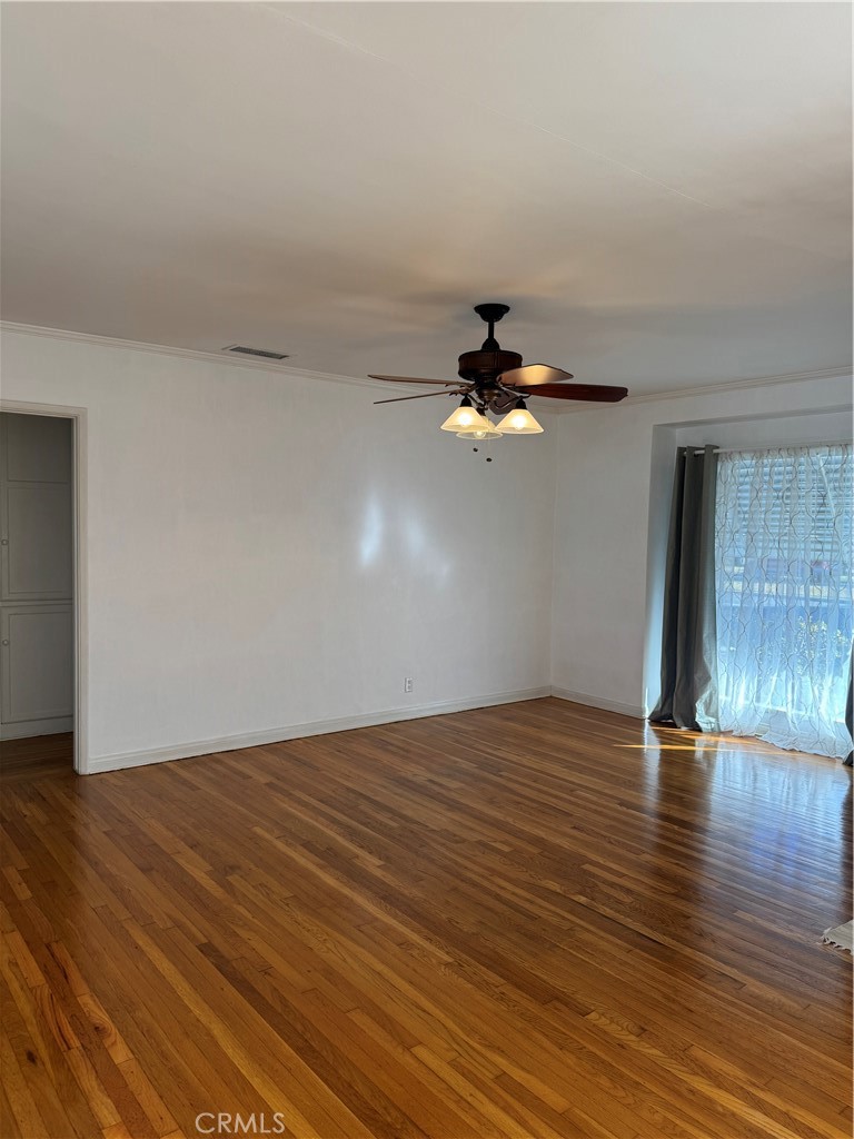 MLS #OC25241847 image #4